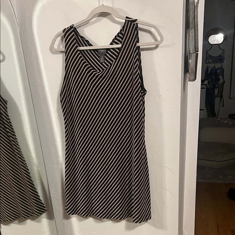 Chico travelers Striped Black and Cream Sleeveless shirt